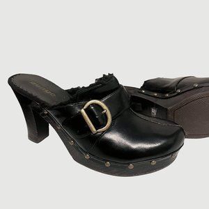 Heeled Clog Mules Black Slip On With Buckle and Sherpa Lining Riveted 4" Heel